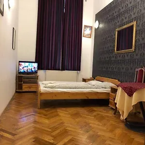 ellenőrizze a rendelkezésre állást